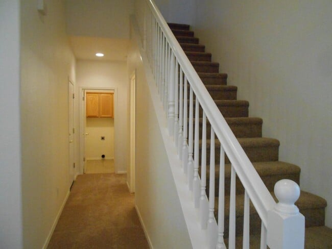 Building Photo - 638 W Milano Ln