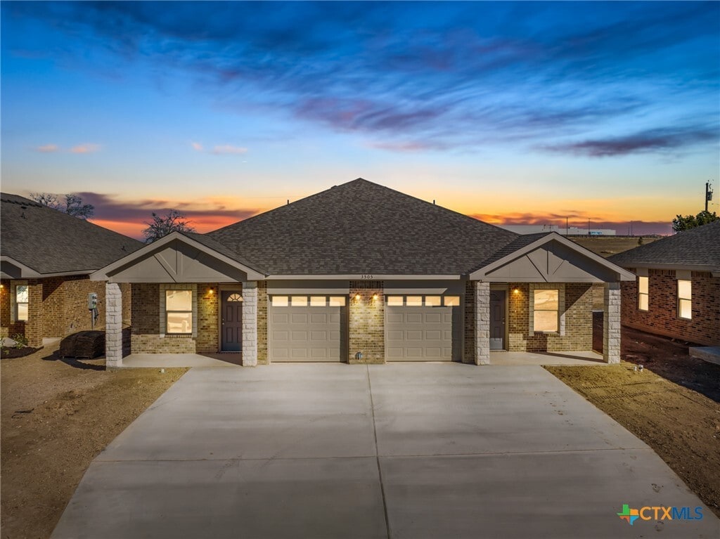 Foto principal - 3505 Abraham Dr