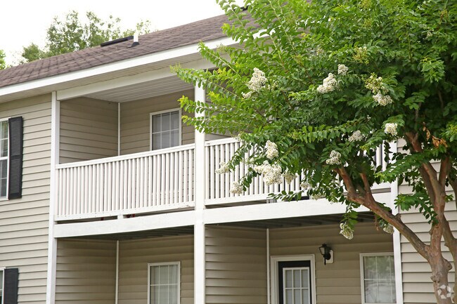 Baytree Condominiums Apartments Valdosta Ga Apartments Com