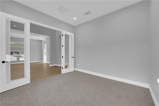 Building Photo - 10648 Stone Ledge Ave