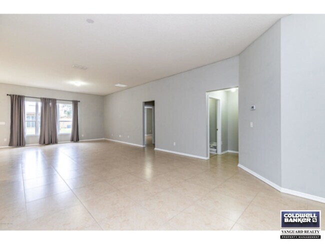 Foto del edificio - 417 Fort Drum Ct