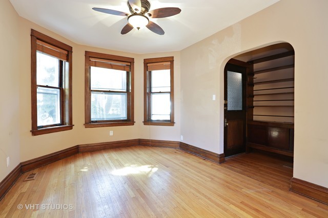 Foto del edificio - 2026 W Warner Ave