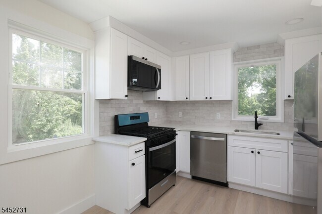 Foto del edificio - 941 South Ave