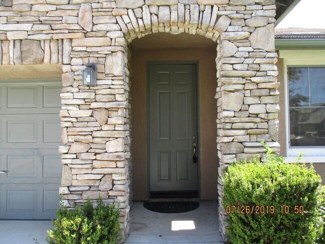 Foto del edificio - 32240 Orange Blossom Dr