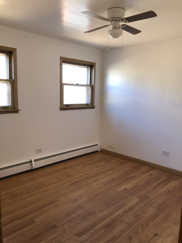 Foto del edificio - 3316 W 79th St