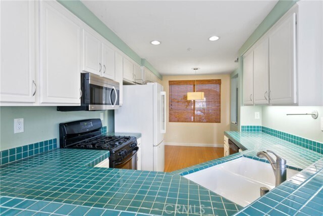 Building Photo - 2678 Dietrich Dr