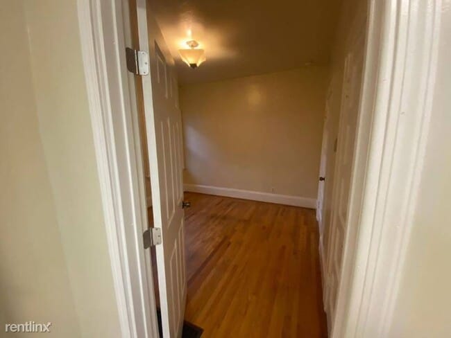 Building Photo - 2 br, 2 bath House - 159 john st