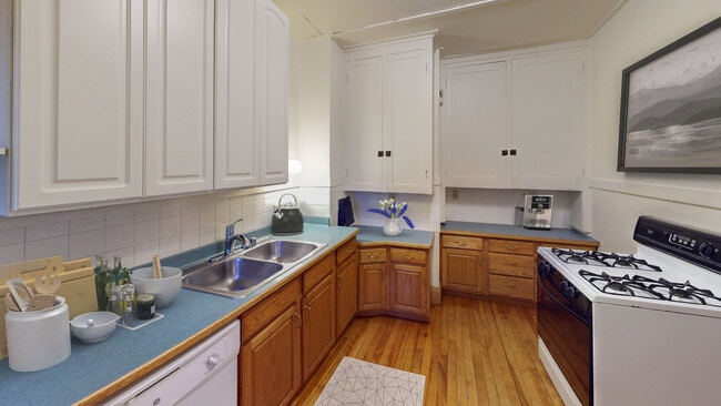 Kitchen Staged - The Badger Den Apartments on Kendall