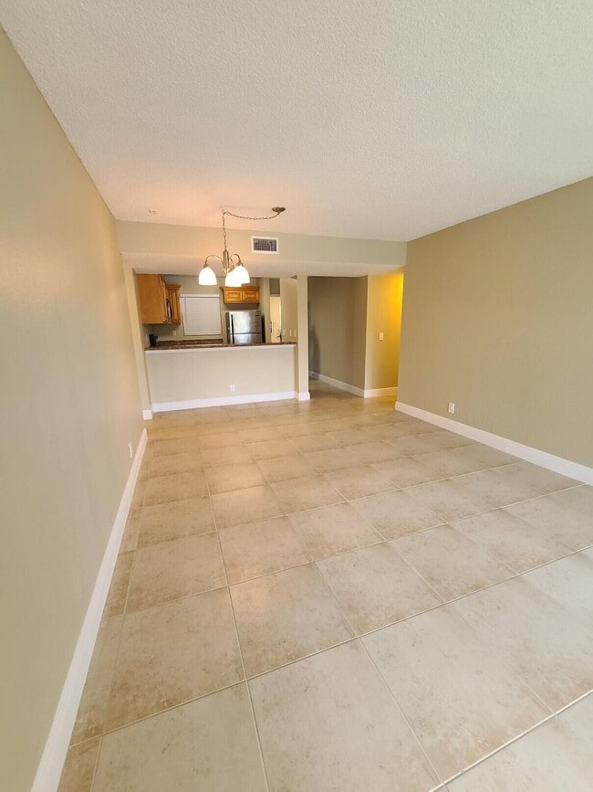 Building Photo - 1640 Windorah Way
