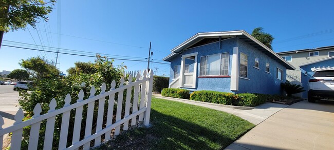 Building Photo - 4006-4008 DELTA STREET