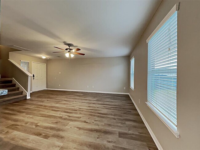 Building Photo - 21418 Palma Grove Way