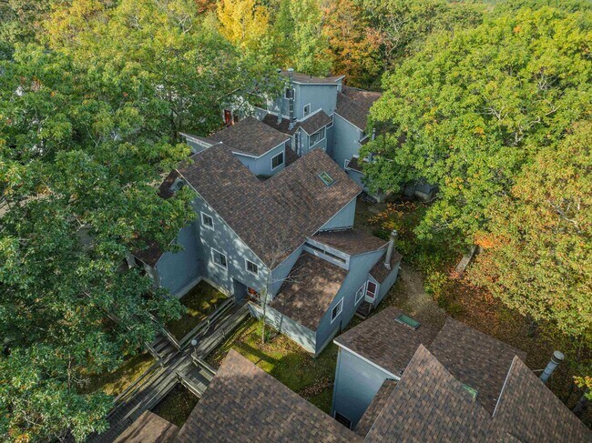 Foto del edificio - 28 Condo Rd