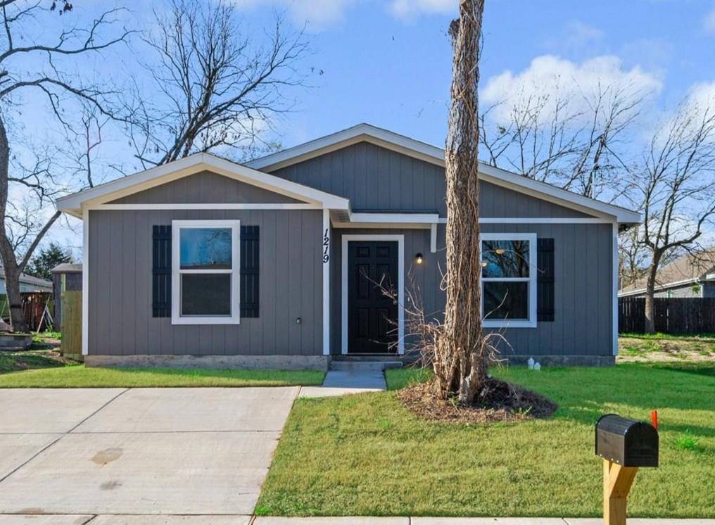 1219 Hemphill St, Greenville, TX 75401 House Rental in Greenville, TX