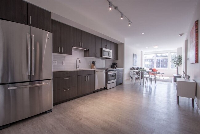 Foto del edificio - 900 Beacon St