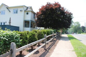 Building Photo - 99 Curtiss St
