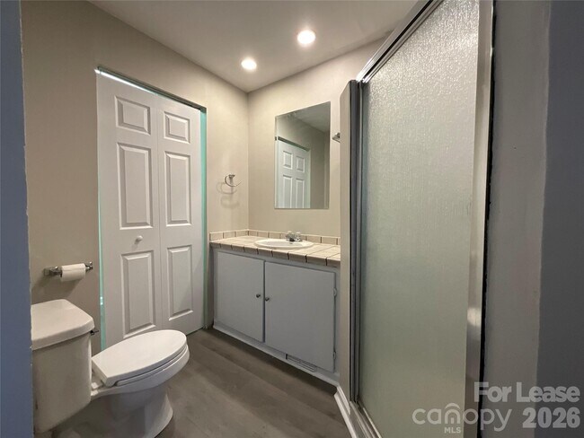 Building Photo - 94 Wilkinson Ct SE