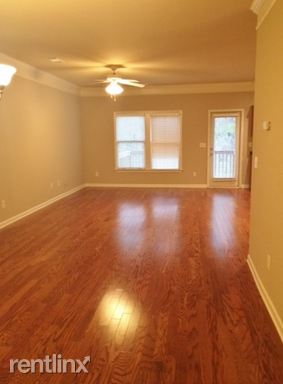 Building Photo - 1040 Inverness Cove Way