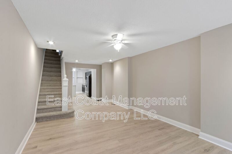 Primary Photo - 2602 McElderry St