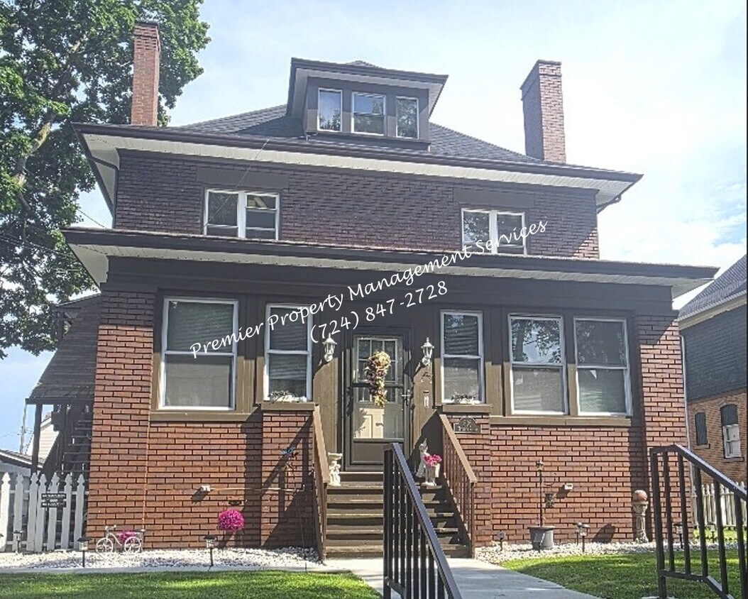 Foto principal - 806 12th St