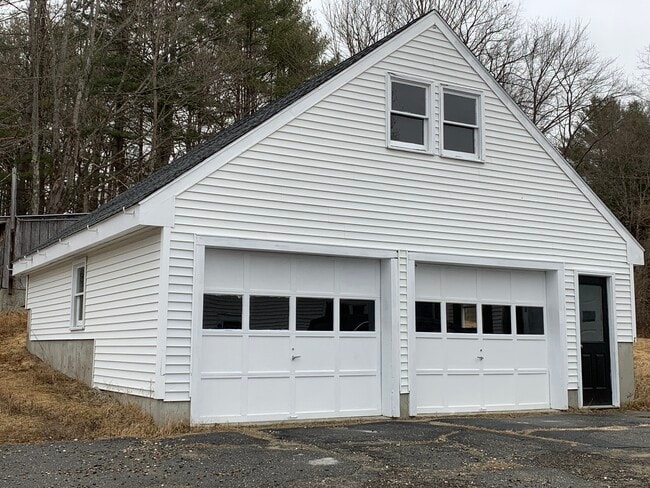 Building Photo - 415 US Route 4