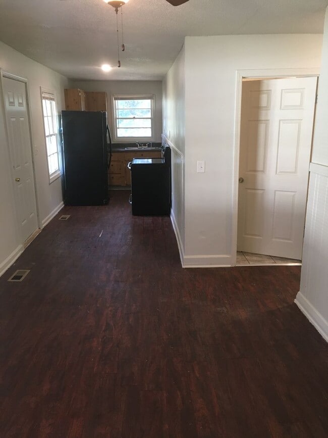 Building Photo - 30/32 Gardner Dr