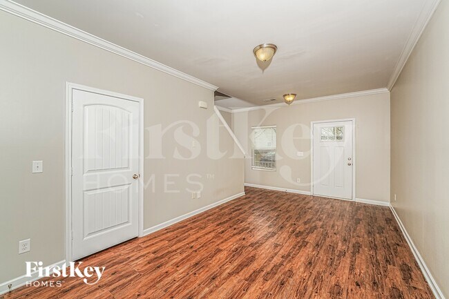 Foto del edificio - 5069 Bella Ct