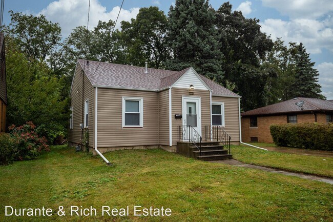 Building Photo - 2 br, 1 bath House - 3528 22nd Ave