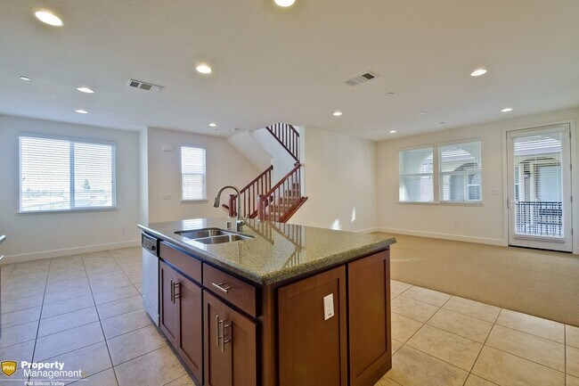Building Photo - 1773 Lee Way