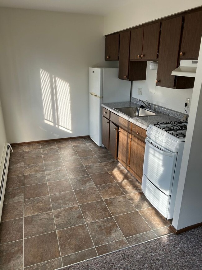 Foto del edificio - 10621 W Lincoln Ave