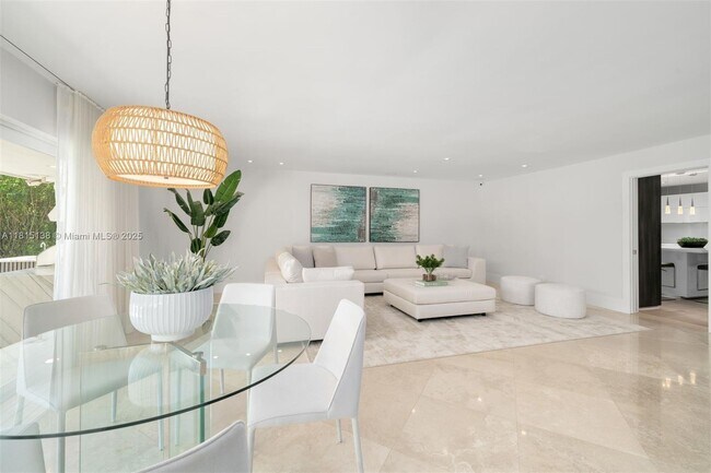 Foto del edificio - 7155 Los Pinos Blvd