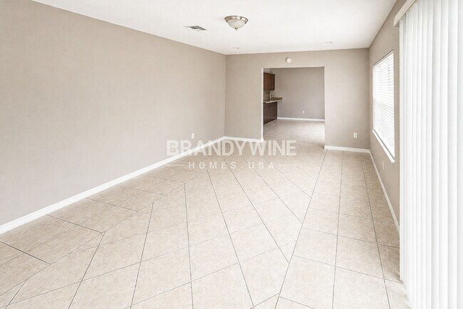 Building Photo - 3137 Overdale St