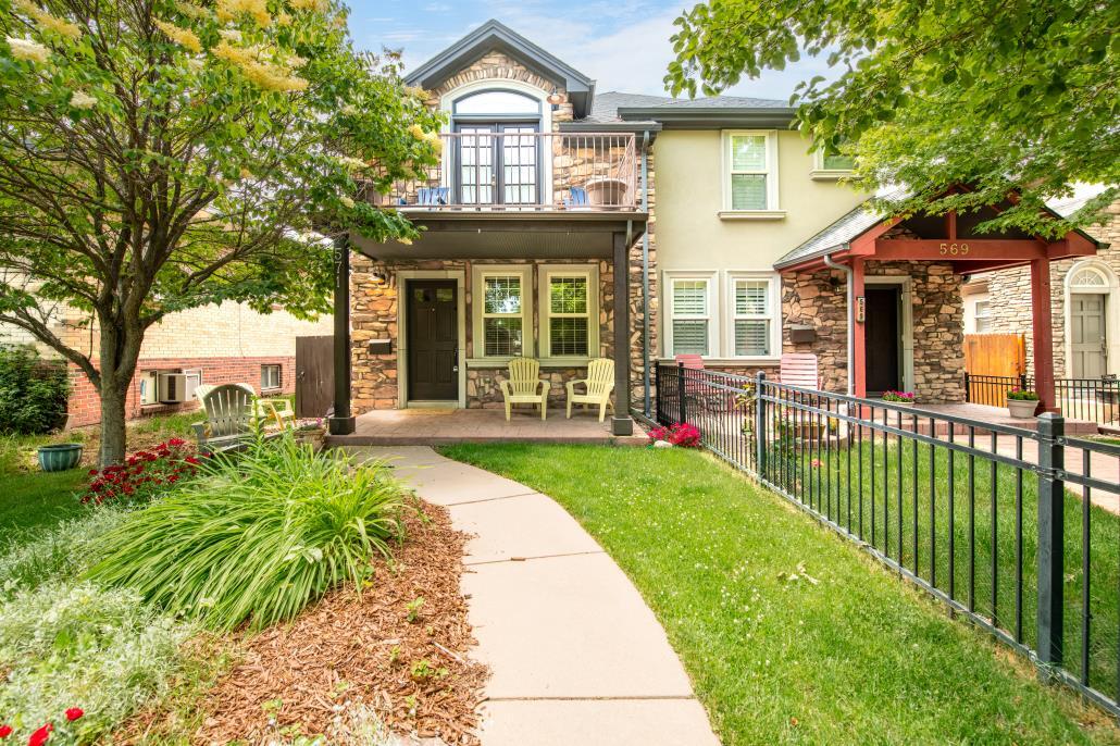 Foto principal - 571 S Clarkson St