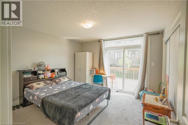 Building Photo - 2070 Meadowgate Blvd