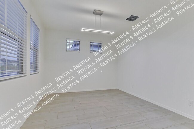 Foto del edificio - 8615 E Nichols Ave