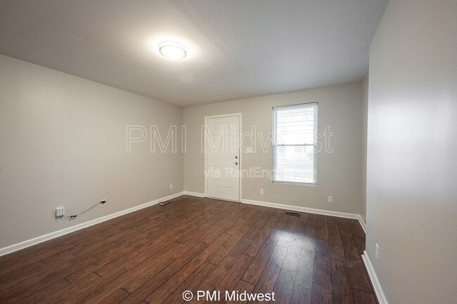 Building Photo - 1437 S East St