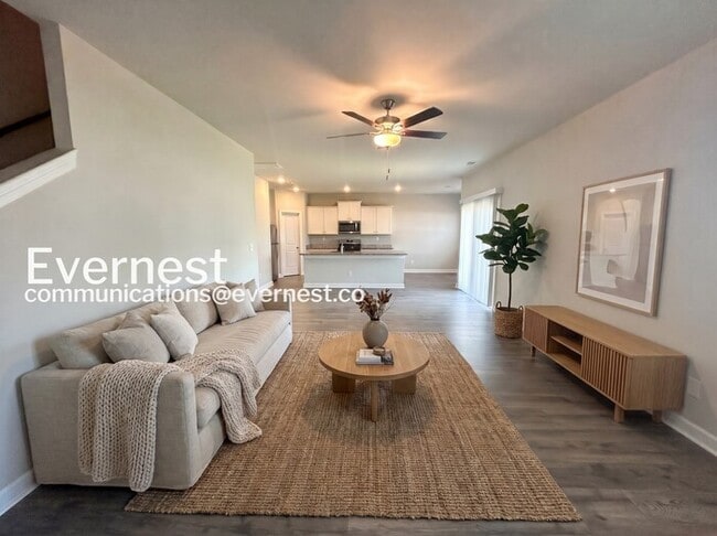 Foto del edificio - 2340 Valverde Wy