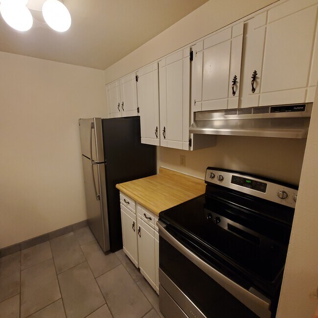 Foto del edificio - 837 SE Lambert Cir