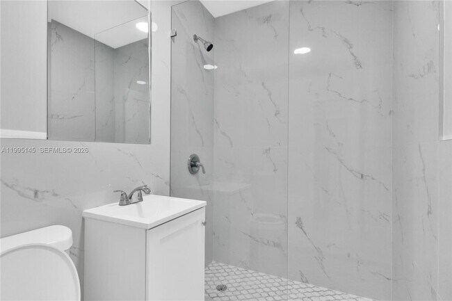 Building Photo - 51 SW 59th Ave