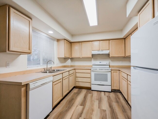 Foto del edificio - 20022 61st Pl W