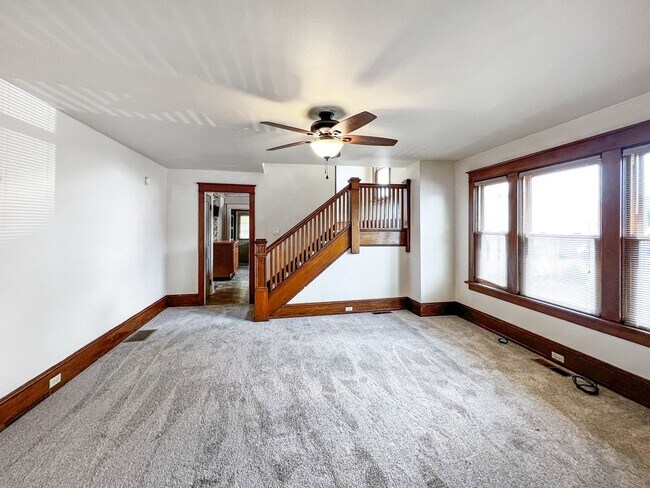 Foto del edificio - Cozy 3BR/1BA - Pet Friendly Up To 2 Pets Under 35#