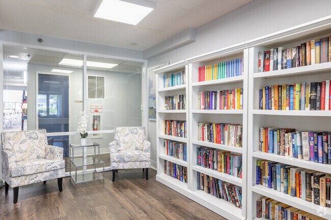 Biblioteca - Serenity at Brockton