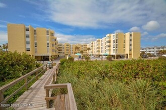 Building Photo - 4700 Ocean Beach Blvd