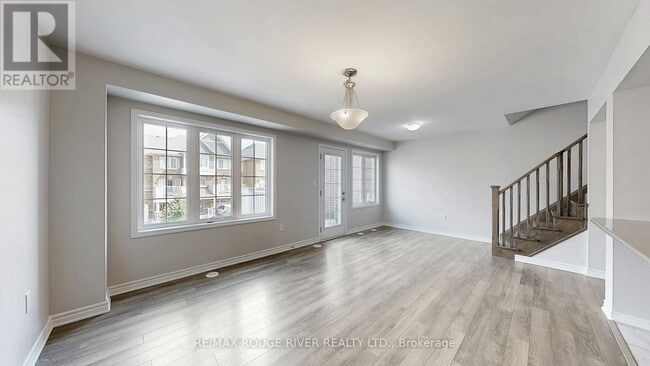 Building Photo - 1061 Clipper Ln