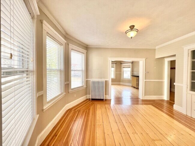 Foto del edificio - 22 Linden Rd