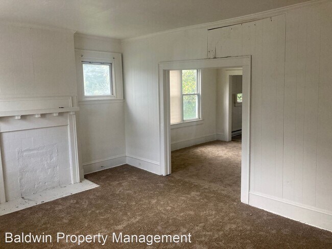 Building Photo - 2 br, 1 bath House - 2412 NE CLEVELAND AVENUE