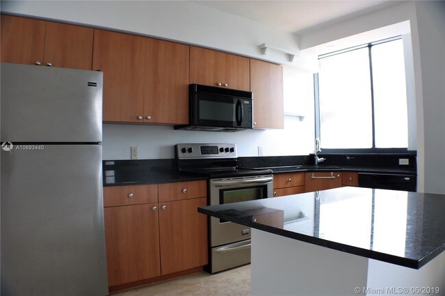 Foto del edificio - 1330 West Ave