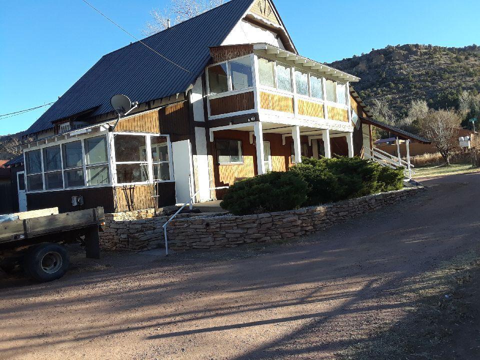 Primary Photo - 1233 Blake Dr
