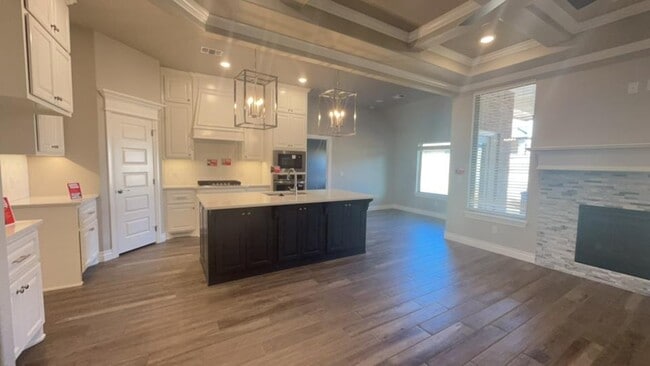 Building Photo - 3224 Porter Dr