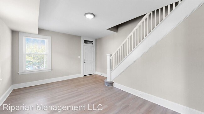 Foto del edificio - 3 br, 1 bath House - 4001 Eierman Avenue