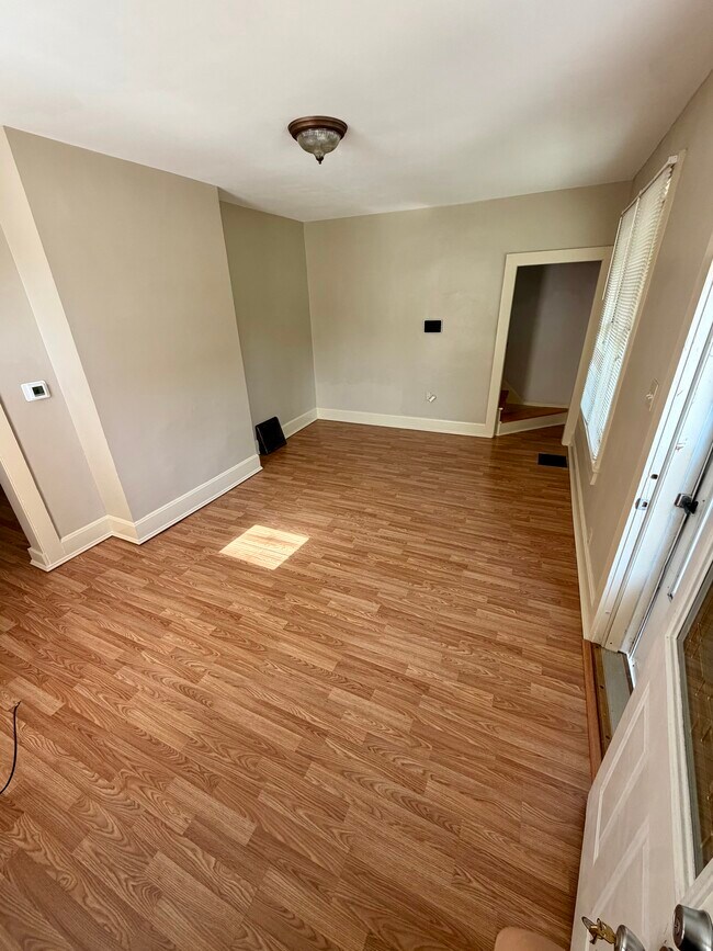 Foto del edificio - 2502 W Delaware St